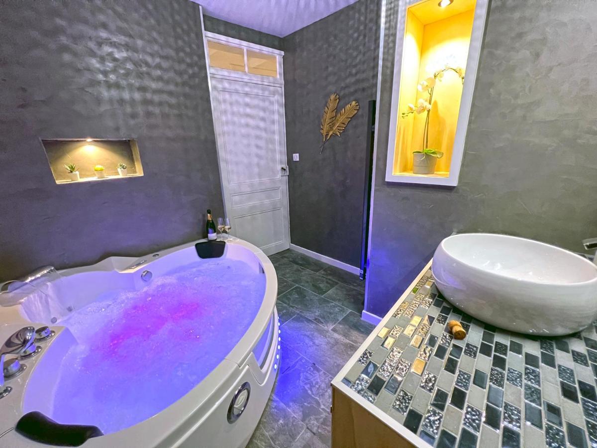 Gite Cosy Avec Jacuzzi Classe 3 Etoiles Poncin Exteriér fotografie